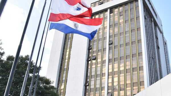 Denuncian estructura de compra y venta de cargos durante la administración de Nenecho