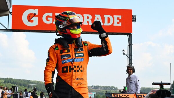 Piastri dominó el único libre de Spa