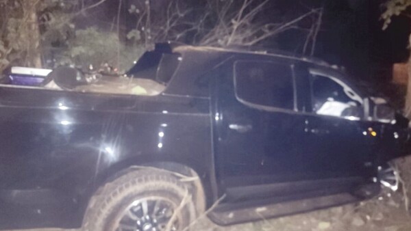 Farra de chicas acabó en un choque contra auto familiar