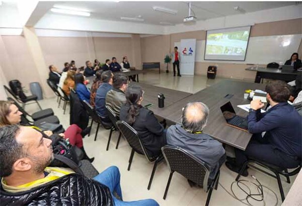 Itaipú presenta Plan de Conectividad del Este a los representantes del Codeleste | DIARIO PRIMERA PLANA