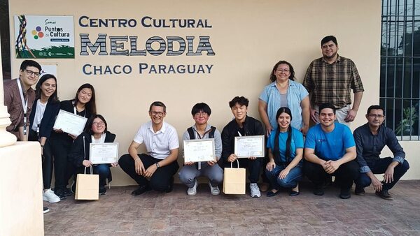 Niños de Villa Hayes acceden al mundo digital gracias a iniciativa liderada por estudiante de Corea del Sur