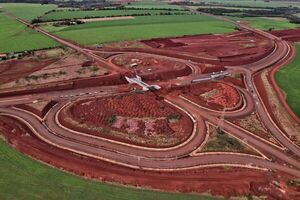 Instan al sector privado a aprovechar oportunidades de inversi贸n en infraestructura
