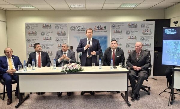 Ministro superintendente Martínez Simón participó en acto de presentación del Informe de Gestión de Cordillera