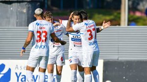 Nacional golea para continuar en la cima