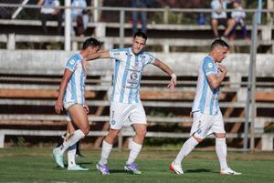 Guaireña FC golea a Fernando de la Mora en el debut de Rolando Chilavert - Fútbol de Intermedia - ABC Color