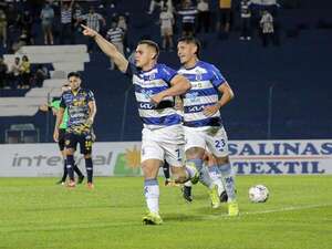 El Gallo canta fuerte al final: 2 de Mayo derrota 3-2 a Luqueño - Fútbol - ABC Color