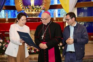 Senatur y la Diócesis de Encarnación sellan alianza para impulsar el turismo religioso en Itacuá