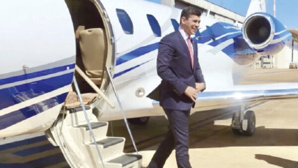 Santi viajará por una semana para ver rally