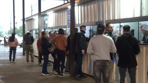 Aumenta el ingreso de turistas argentinos por el puente San Roque González