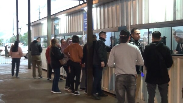 Aumenta el ingreso de turistas argentinos por el puente San Roque González