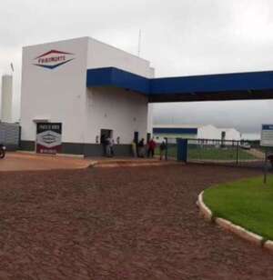 Reportan fuga de amoníaco en Frigorífico de Pedro Juan Caballero - Nacionales - ABC Color