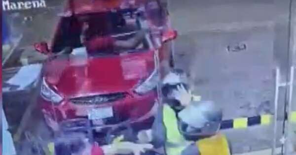 La Nación / Cajero frustró un asalto al resistirse y enfrentarse a los malvivientes