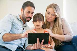 ¿Tus hijos hablan con la IA?: decálogo para un uso saludable y seguro - Tecnología - ABC Color