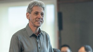 “Hay un retorno del conservadurismo con discursos que engañan a la gente”