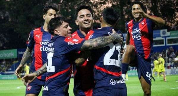 El Ciclón no falla y se trepa a la cima del torneo