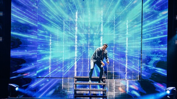 Video: Chayanne llenó de emoción y ritmo su esperado regreso a Paraguay