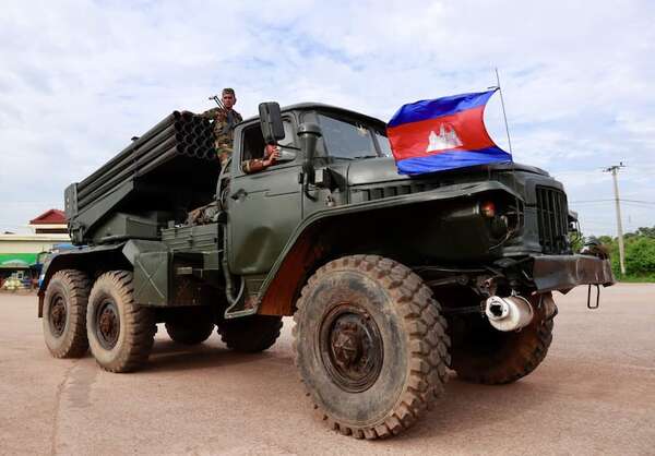 Tailandia y Camboya, enzarzadas en un cuarto día de ataques antes de una posible reunión - Mundo - ABC Color