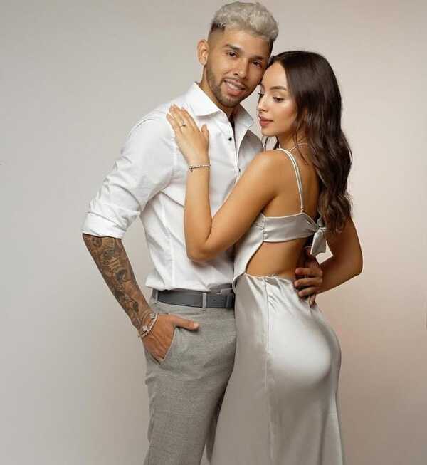 Popular / ¡Julio Enciso celebra sus bodas de papel!