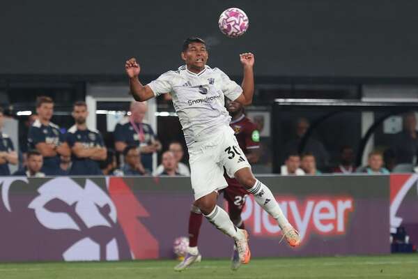 Diego León triunfa con Manchester United - Fútbol Internacional - ABC Color