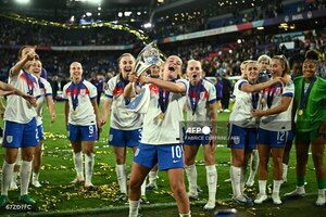 Versus / ¡Inglaterra sobrevive a España y vuelve a levantar la Eurocopa!