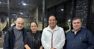 La Nación / Tras ninguneos de la oposición Estigarribia busca sumar a Payo Cubas para el 2026