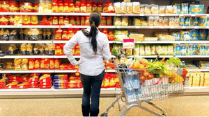 Consultora señala que consumo en supermercados crece 8% en el año