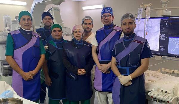 IPS realizó el primer tratamiento de aneurisma cerebral con dispositivo WEB en Paraguay