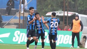 Atlántida se impone; reprograman juegos