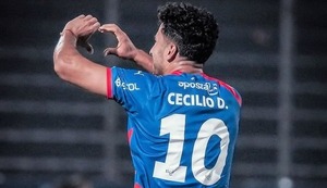 Elogio del deté de Cerro a Domínguez: «es de lo más desequilibrante que el equipo tiene»