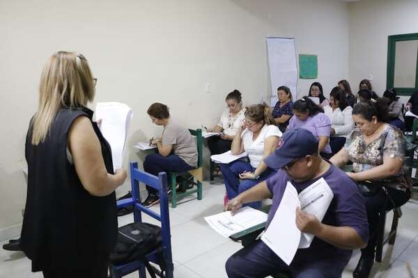 Preocupa al Sinadi cantidad de profesores aplazados - Nacionales - ABC Color