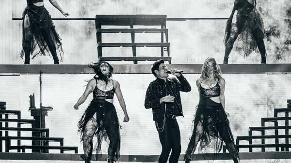 Chayanne encendió Paraguay con un show vibrante y lleno de emociones