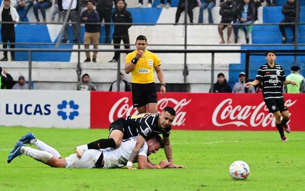 Raúl Vicente Amarilla y el arbitraje de Blas Romero: “Es una falta de respeto” - Olimpia - ABC Color
