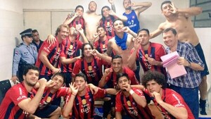 Beltrán en Ciudad del Este: el gol, su hija y el festejo polémico