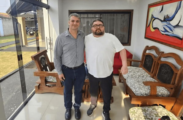 Diputado Derlis Rodríguez reafirma apoyo a la reelección de Marcos Benítez - Noticiero Paraguay