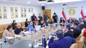 Sin nuevos pasajeros, reforma del transporte no será sostenible, admiten