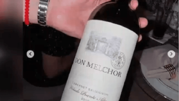 Fiesta con vinos de G. 1.400.000: ''Los Zacarías agreden a la ciudadanía con su ostentación'' - Noticiero Paraguay