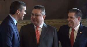 Gobierno de Santi Peña aplica el “ore” en vez del “ñande” en el “vamos a estar mejor” - Política - ABC Color
