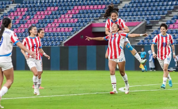 Albirroja femenina bate a Chile y sella pasaporte a los juegos panamericanos - La Tribuna
