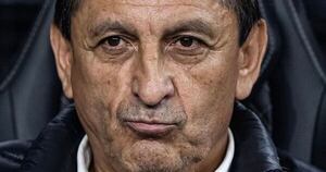La Nación / Recuperar a todos para el superclásico
