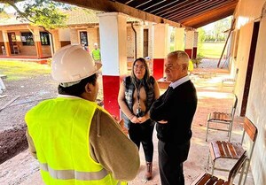 Municipalidad de Hernandarias construirá pabellones con aulas en escuelas del distrito | DIARIO PRIMERA PLANA
