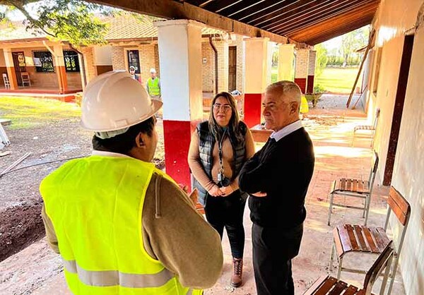 Municipalidad de Hernandarias construirá pabellones con aulas en escuelas del distrito | DIARIO PRIMERA PLANA