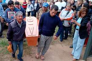 Allanan vivienda de la compañera de Melania Monserrath - Policiales - ABC Color