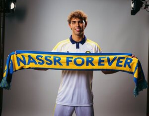 Versus / El portugués Joao Felix ficha por el Al-Nassr de su compatriota Ronaldo