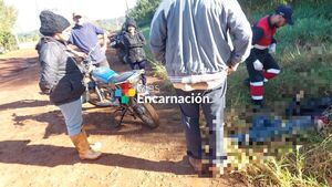 Motociclista se habría desvanecido y murió en el barrio Itá Anguá de Encarnación