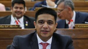 "Estamos perdiendo el tiempo con Taiwán", dice diputado de HC