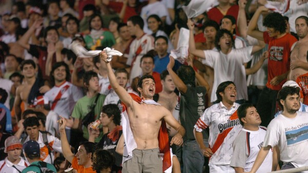 Rubén Di Tore: "Solo 3.000 hinchas de River Plate"