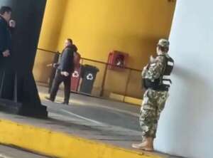 Video: así fue la balacera tras intento de ataque a funcionarios de la DNIT en CDE - ABC en el Este - ABC Color