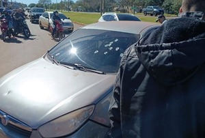 Vestidos de «Senad» intentaron asesinar a un brasileño y uno de ellos terminó herido