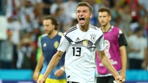 Versus / ¡El histórico Thomas Müller podría ser compañero de un jugador paraguayo!