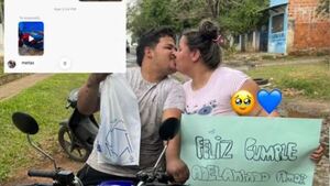 Joven le regaló una moto a su novio por su cumple